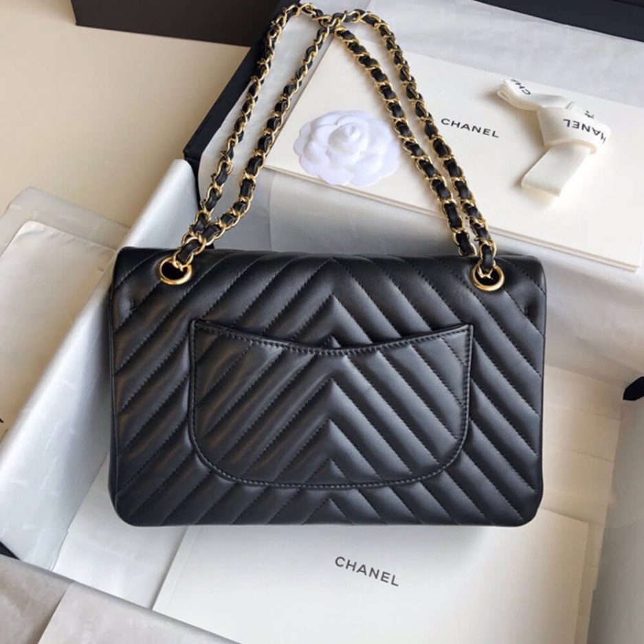 Ch*el classic chevron tweed medium flap