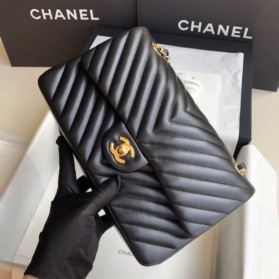 Ch*el classic chevron tweed medium flap