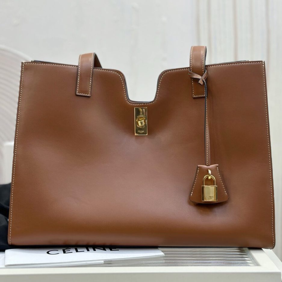 ce**e cabas 16 in S*pple smooth calfskin