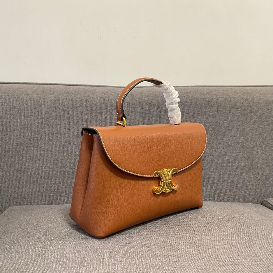 ce**e medium nino bag in S*pple calfskin