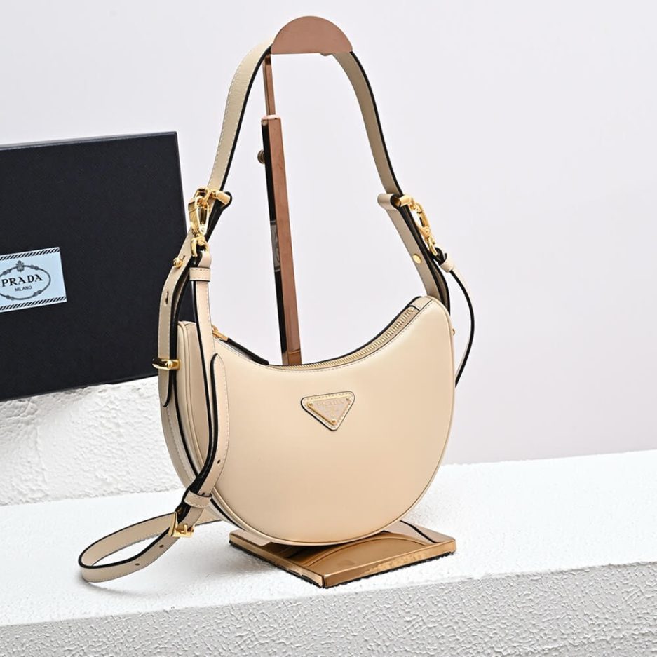 Pra*a arque leather shoulder bag