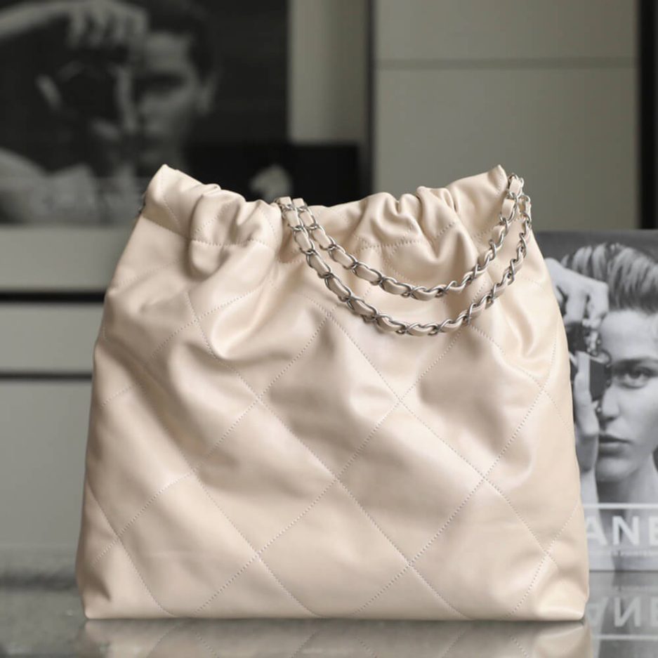 Ch*el 22 handbag(high-end grade)