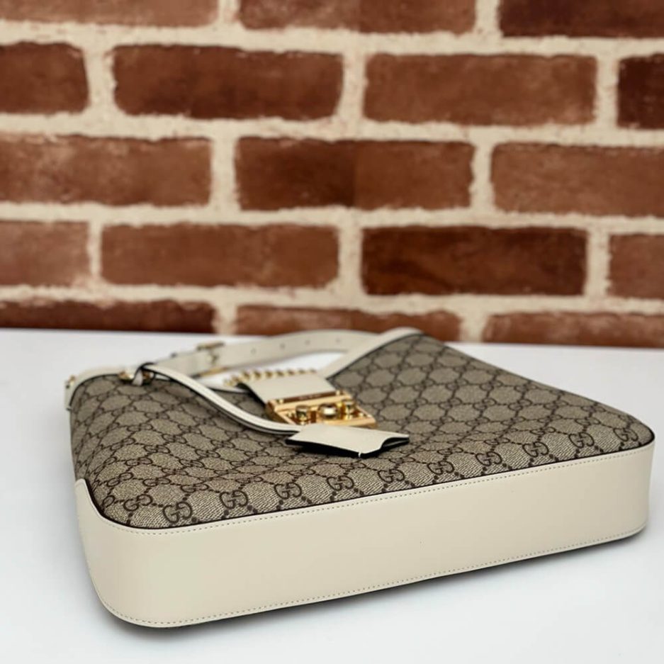G*u*i padlock gg medium shoulder bag