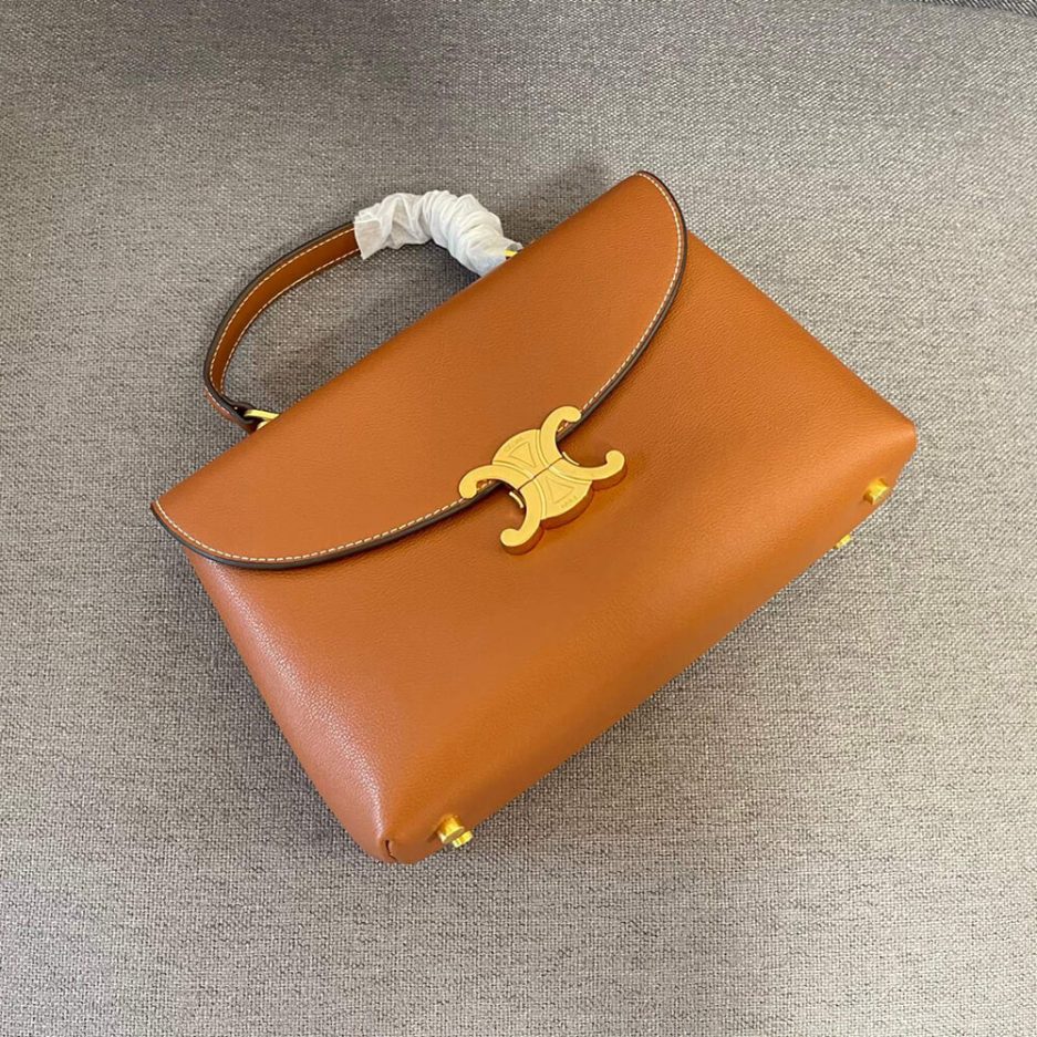 ce**e medium nino bag in S*pple calfskin