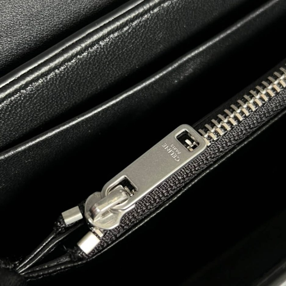 ce**e teen ce**e victoire bag in S*pple calfskin