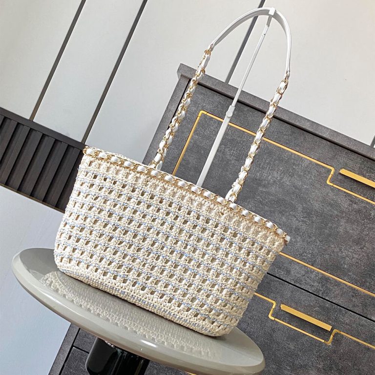 Ch*el small shopping bag(high-end grade)