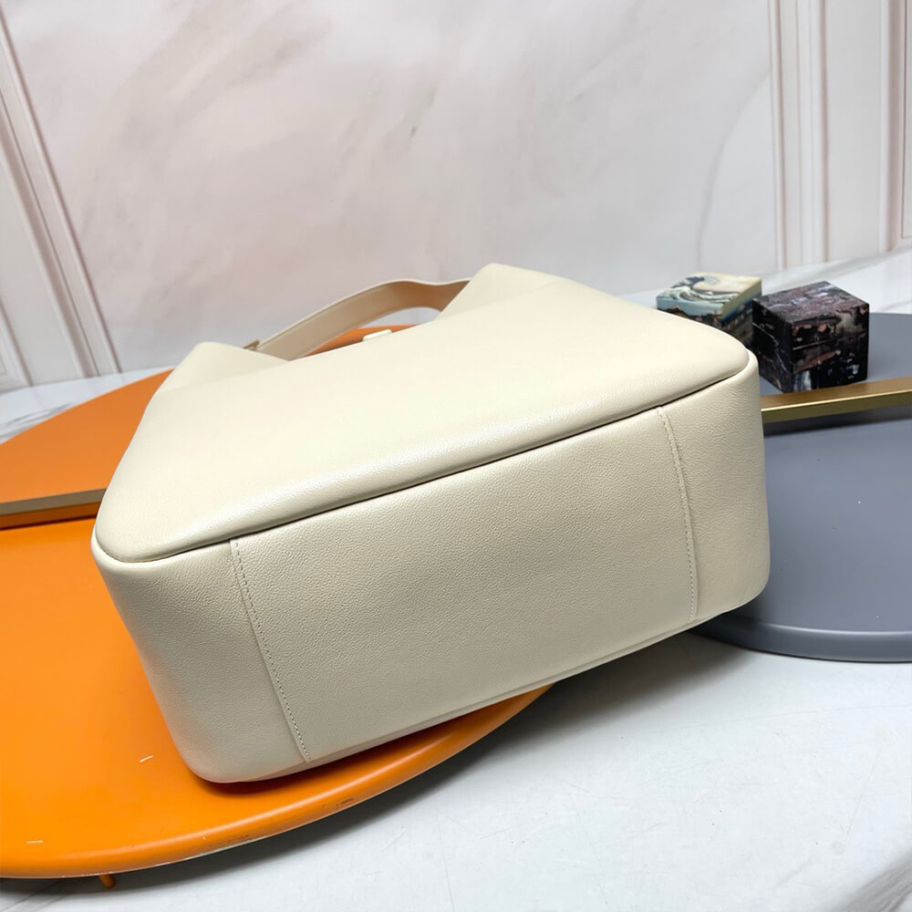 ysl le 5 À 7 S*pple large