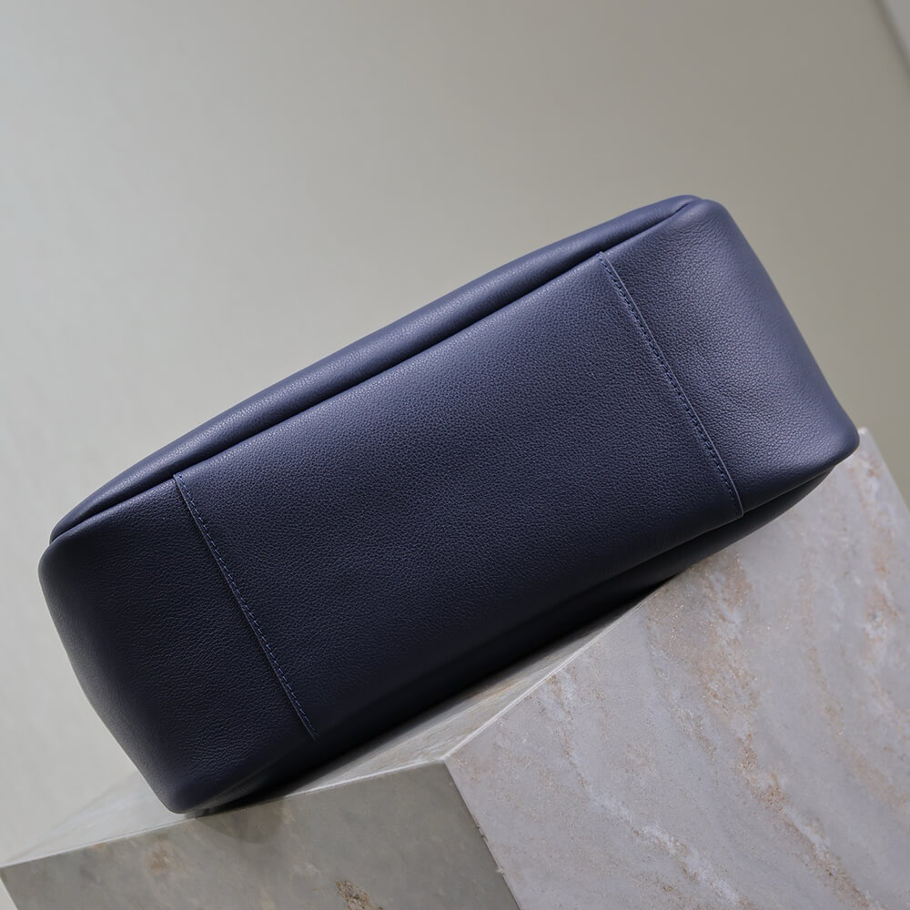 ysl le 5 À 7 S*pple large